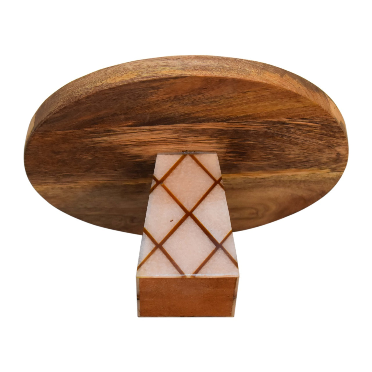 Oak-Style Resin Cake Stand