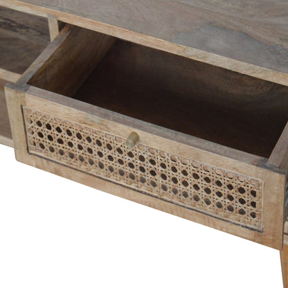 Larrisa Media Unit